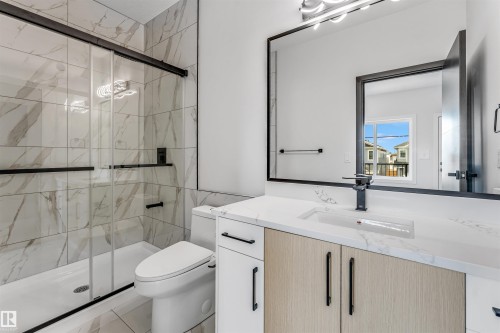 352 Roberts Wynd, Leduc, AB - Indoor Photo Showing Bathroom