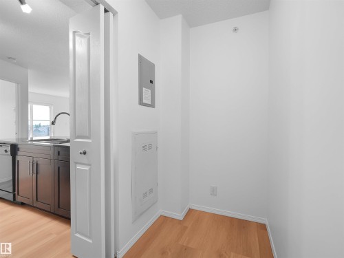 #405 534 Watt Bv Sw, Edmonton, AB - Indoor