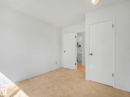 91 Amherst Crescent, St. Albert, AB - Indoor Photo Showing Other Room