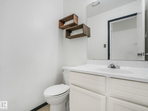 91 Amherst Crescent, St. Albert, AB - Indoor Photo Showing Bathroom