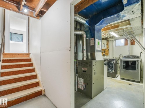 91 Amherst Crescent, St. Albert, AB - Indoor