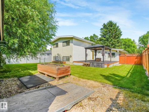 91 Amherst Crescent, St. Albert, AB - Outdoor With Deck Patio Veranda With Backyard
