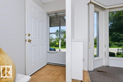 10057 91 Avenue Nw, Edmonton, AB - Indoor Photo Showing Other Room