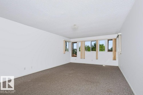 10057 91 Avenue Nw, Edmonton, AB - Indoor Photo Showing Other Room