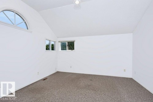 10057 91 Avenue Nw, Edmonton, AB - Indoor Photo Showing Other Room