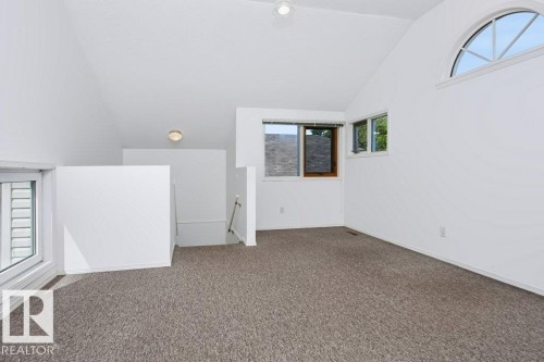 10057 91 Avenue Nw, Edmonton, AB - Indoor Photo Showing Other Room