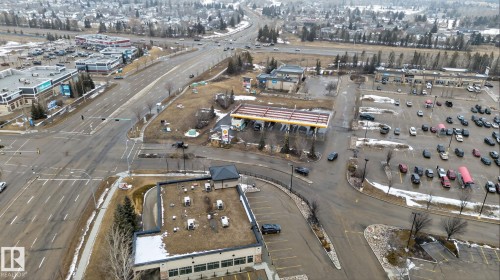 Image quality insufficient for description - 423 2430 Guardian Road, Edmonton, AB - Outdoor With View