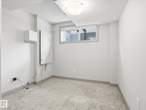 2115 Auxier Court Sw, Edmonton, AB - Indoor Photo Showing Other Room