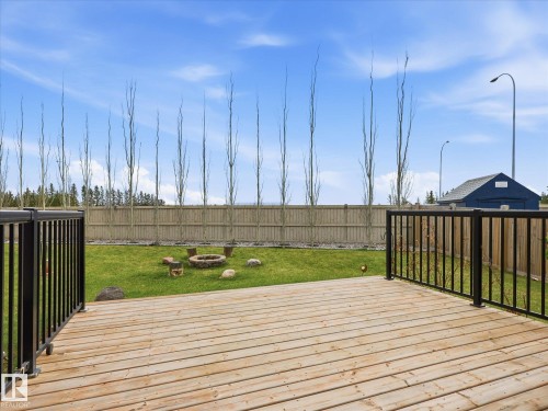 2115 Auxier Court Sw, Edmonton, AB - Outdoor
