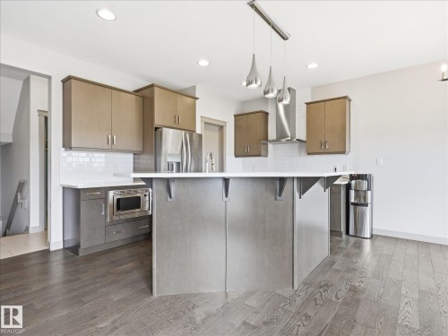 2115 Auxier Court Sw, Edmonton, AB - Indoor Photo Showing Kitchen With Upgraded Kitchen