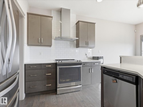 2115 Auxier Court Sw, Edmonton, AB - Indoor Photo Showing Kitchen