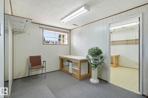 14511 83 Street Nw, Edmonton, AB - Indoor Photo Showing Other Room