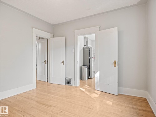 11331 66 Street Nw, Edmonton, AB - Indoor Photo Showing Other Room