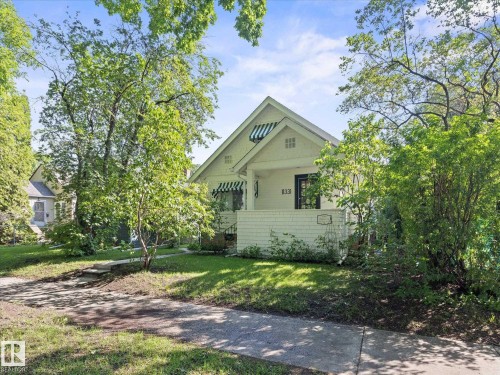 11331 66 Street Nw, Edmonton, AB - Outdoor