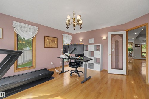 711 Butterworth Drive Nw, Edmonton, AB - Indoor Photo Showing Office