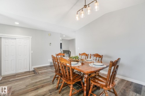 5809 48 Avenue, Beaumont, AB - Indoor Photo Showing Dining Room
