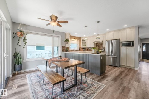 5809 48 Avenue, Beaumont, AB - Indoor