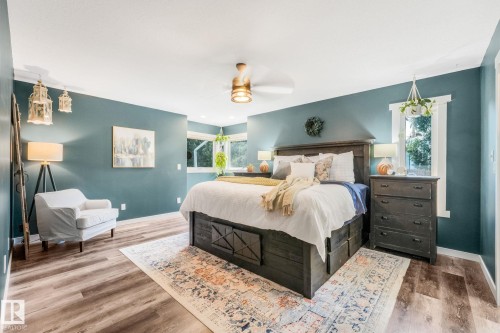 5809 48 Avenue, Beaumont, AB - Indoor Photo Showing Bedroom