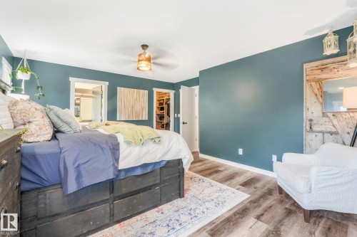 5809 48 Avenue, Beaumont, AB - Indoor Photo Showing Bedroom