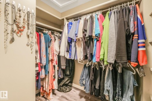 5809 48 Avenue, Beaumont, AB - Indoor With Storage