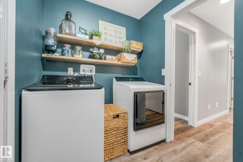 5809 48 Avenue, Beaumont, AB - Indoor Photo Showing Laundry Room