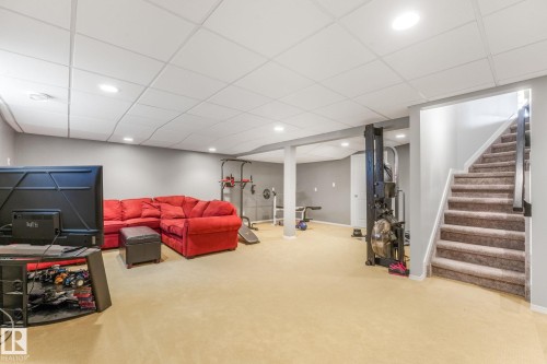 5809 48 Avenue, Beaumont, AB - Indoor Photo Showing Other Room