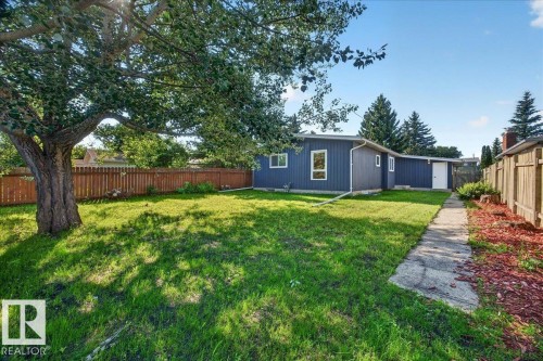 11604 35 Avenue Nw, Edmonton, AB - Outdoor With Backyard