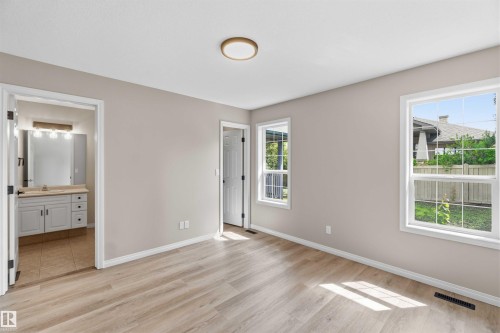 38 Willow Park Road, Stony Plain, AB - Indoor Photo Showing Other Room
