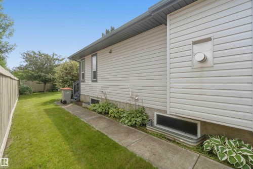 38 Willow Park Road, Stony Plain, AB - Outdoor With Exterior