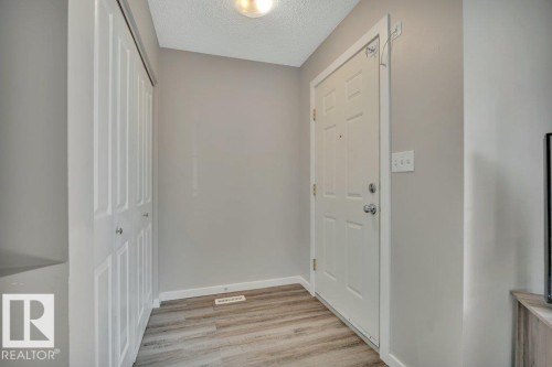 15036 128 Street Nw, Edmonton, AB - Indoor Photo Showing Other Room