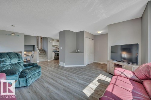 15036 128 Street Nw, Edmonton, AB - Indoor Photo Showing Living Room