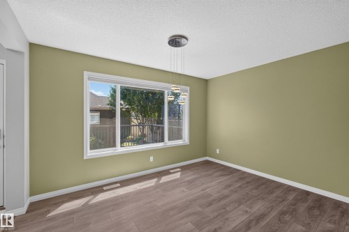Empty room - 3139 Carpenter Landing Sw, Edmonton, AB - Indoor Photo Showing Other Room