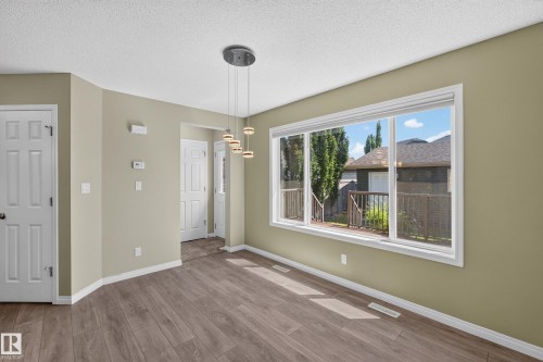 Dining area - 3139 Carpenter Landing Sw, Edmonton, AB - Indoor Photo Showing Other Room