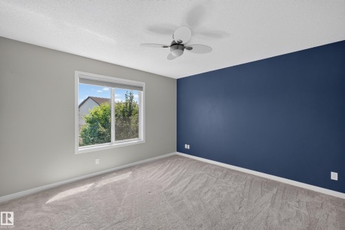 Empty room - 3139 Carpenter Landing Sw, Edmonton, AB - Indoor Photo Showing Other Room