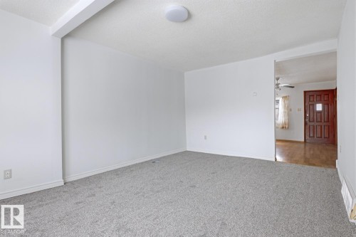 12134 96 Street, Edmonton, AB - Indoor Photo Showing Other Room