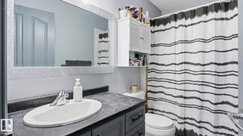 #18 4900 62 St, Beaumont, AB - Indoor Photo Showing Bathroom