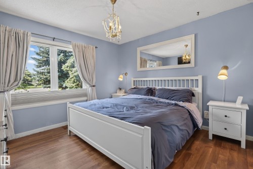 11303 115 Street Nw, Edmonton, AB - Indoor Photo Showing Bedroom