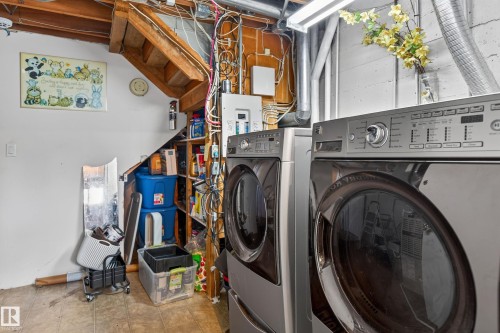 11303 115 Street Nw, Edmonton, AB - Indoor Photo Showing Laundry Room