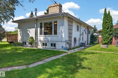 11303 115 Street Nw, Edmonton, AB - Outdoor