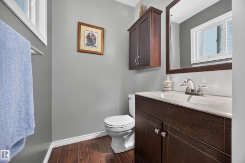 Bathroom - 8310 99 Avenue, Fort Saskatchewan, AB - Indoor Photo Showing Bathroom