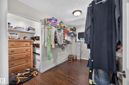 Image quality insufficient for description - 8310 99 Avenue, Fort Saskatchewan, AB - Indoor With Storage