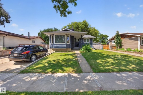 Front house - 8310 99 Avenue, Fort Saskatchewan, AB - Outdoor