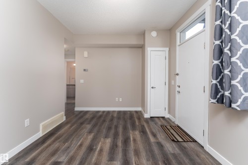 458 Allard Boulevard Sw, Edmonton, AB - Indoor Photo Showing Other Room