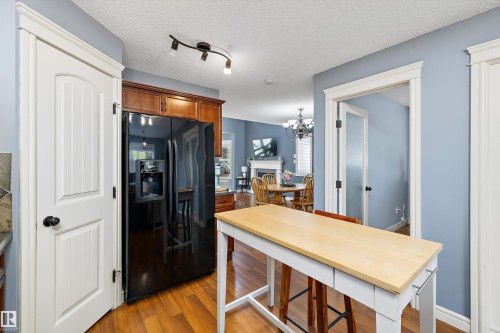 44 Vaughn Avenue, Spruce Grove, AB - Indoor