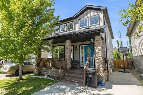 44 VAUGHN Avenue   Spruce Grove, AB T7X 4R9