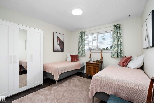 3915 42B Avenue, Leduc, AB - Indoor Photo Showing Bedroom