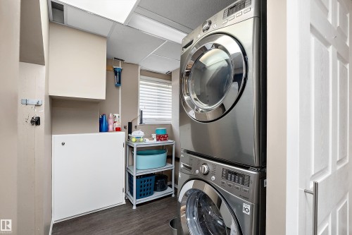 3915 42B Avenue, Leduc, AB - Indoor Photo Showing Laundry Room