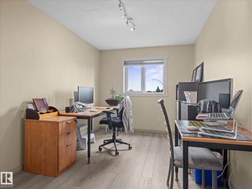 16948 116 Street Nw, Edmonton, AB - Indoor Photo Showing Office