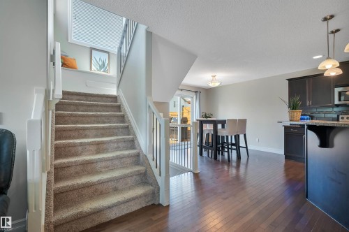 1740 59 Street Sw, Edmonton, AB - Indoor
