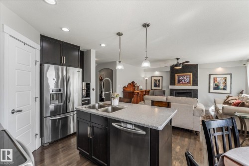 18 Rockwell Close, Fort Saskatchewan, AB - Indoor Photo Showing Kitchen With Stainless Steel Kitchen With Double Sink With Upgraded Kitchen